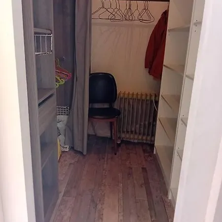Vakantiehuis Maison 8-10 Personnes *